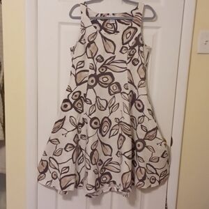 Grace, sz 10, linen, artsy, floral print midi dress in cream and shades of tan.